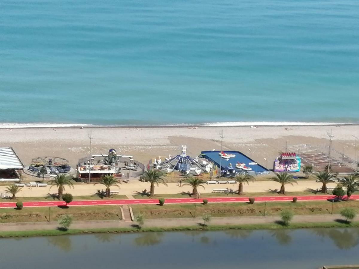 Lamar Hotel Batumi Zewnętrze zdjęcie