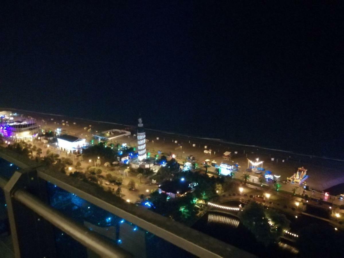 Lamar Hotel Batumi Zewnętrze zdjęcie